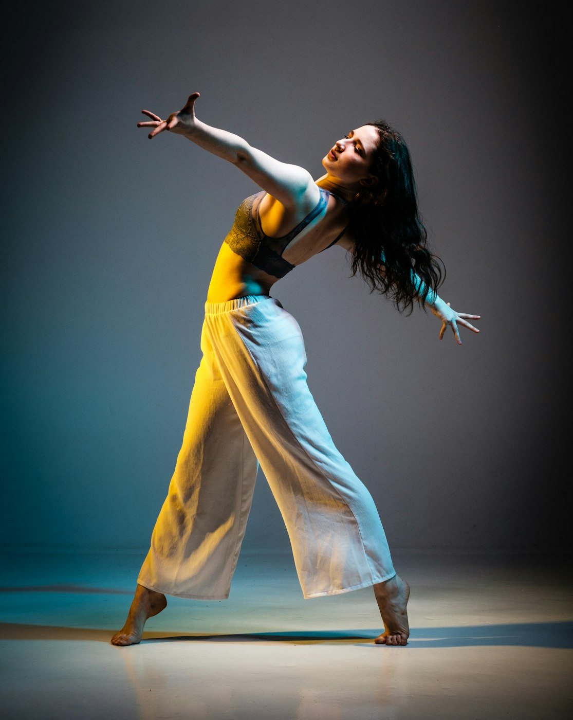Heelsové úterky, srpnový program Be Dance v tanečním sále